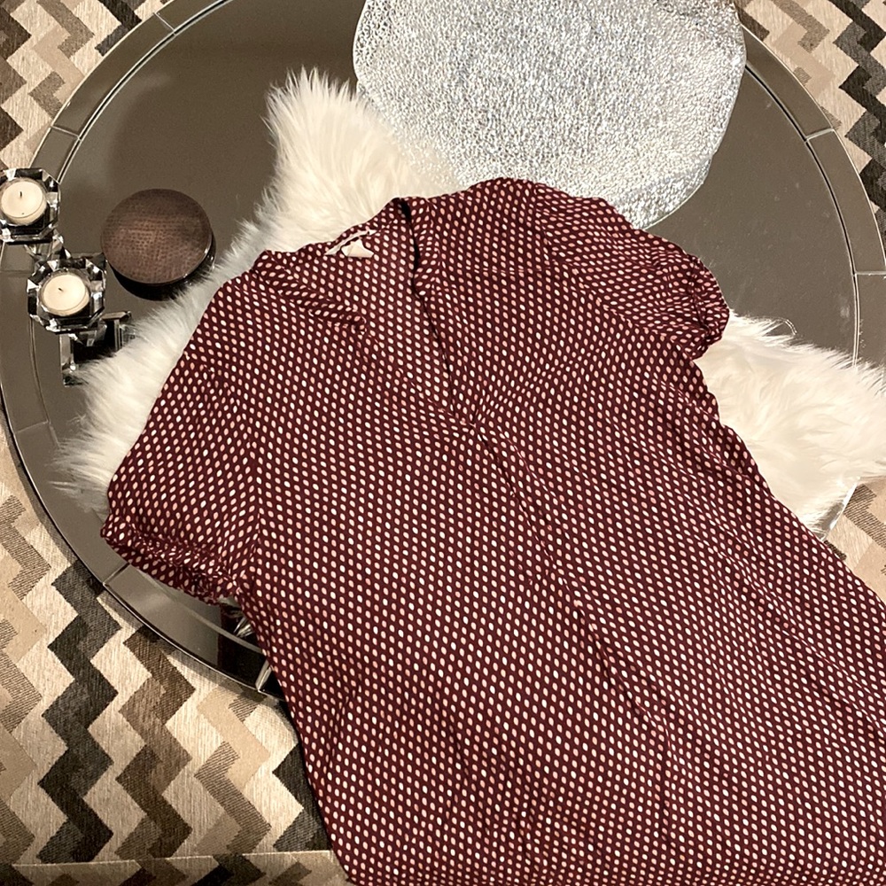 H&M - Patterned Short-Sleeved Shift Dress - Maroon - US 10